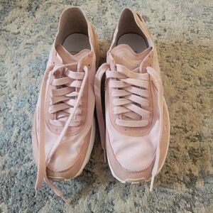 Nike Waffle One ESS Women Shoe Size 8 Pink Oxford Rose